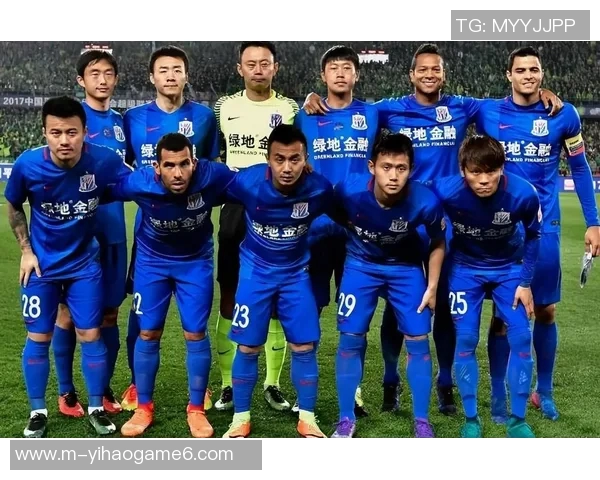 上海绿地申花足球俱乐部奋勇拼搏展现团队精神与城市荣耀 上海绿地申花足球俱乐部奋勇拼搏展现团队精神与城市荣耀